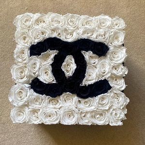 La Fleur Chanel logo Forever Roses with Black Velvet box